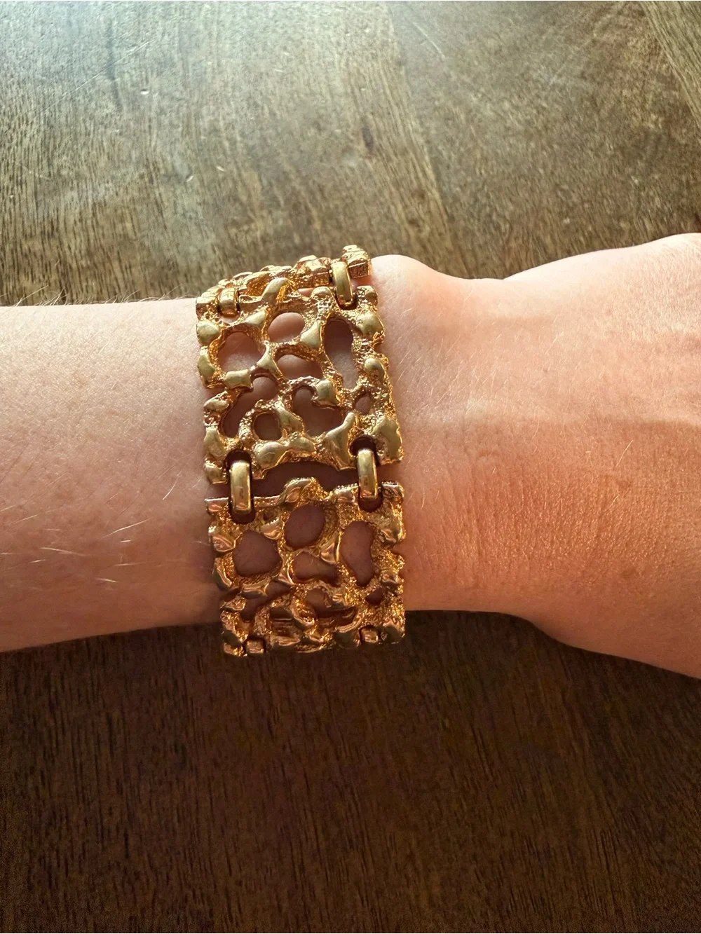 Vintage AVON bracelet